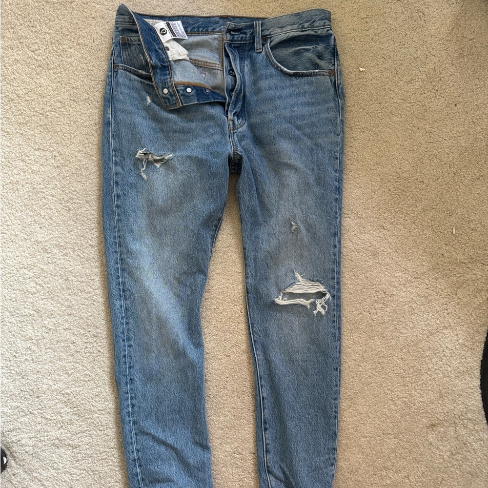The cutest Levi jeans ever